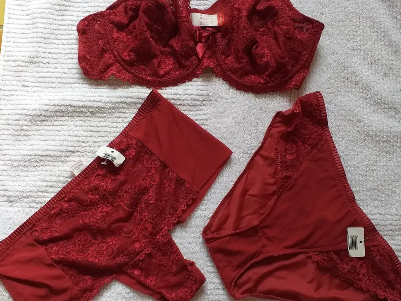 Billede 1 - BH/trusser, lingeri, TRIUMPH