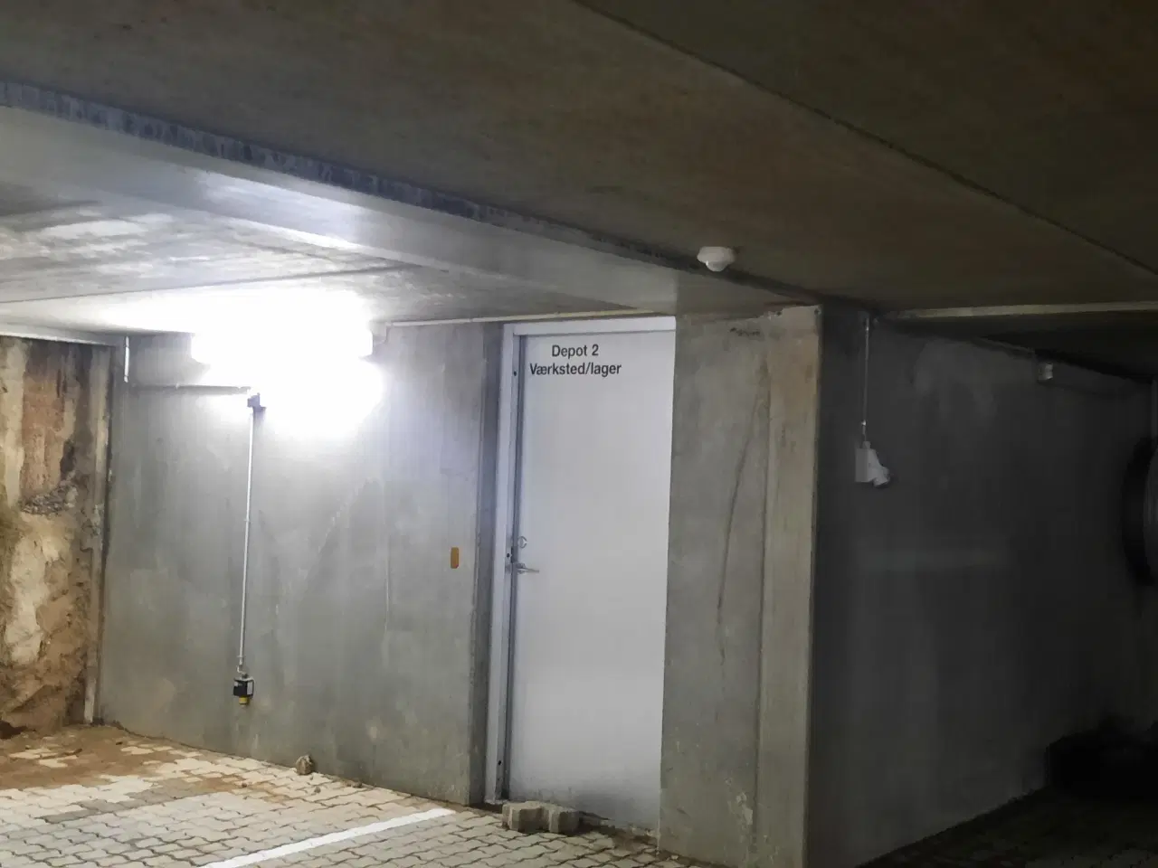 Billede 2 - Sikret depotrum Odense C 