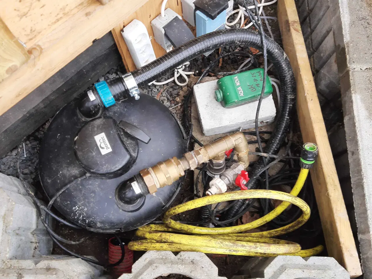 Billede 2 - Havebassin 