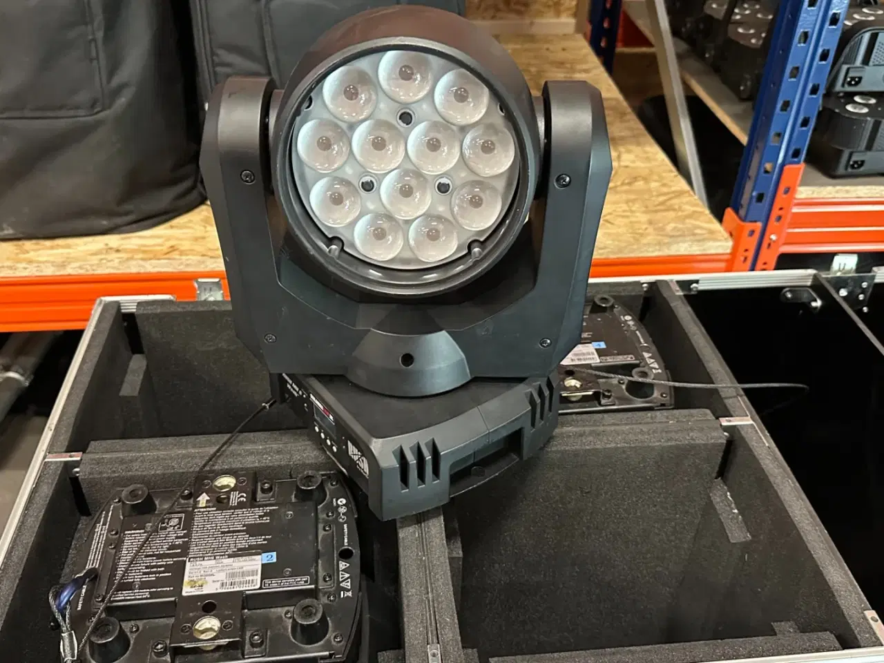Billede 1 - Martin Professional Rush MH 6 Wash