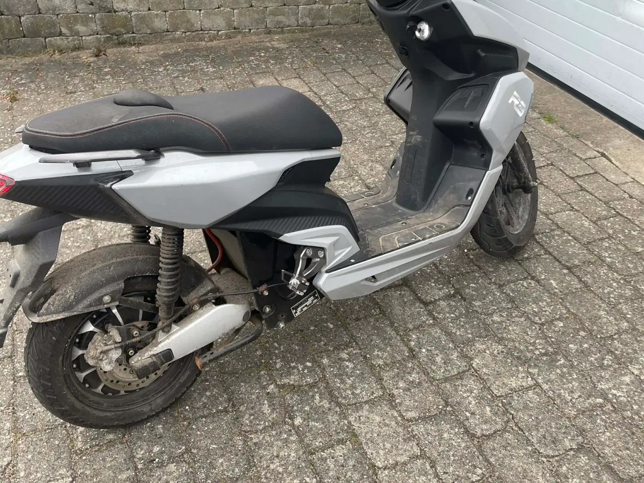 Billede 3 - VGA R3 30 km/t 60V 20Ah el-scooter