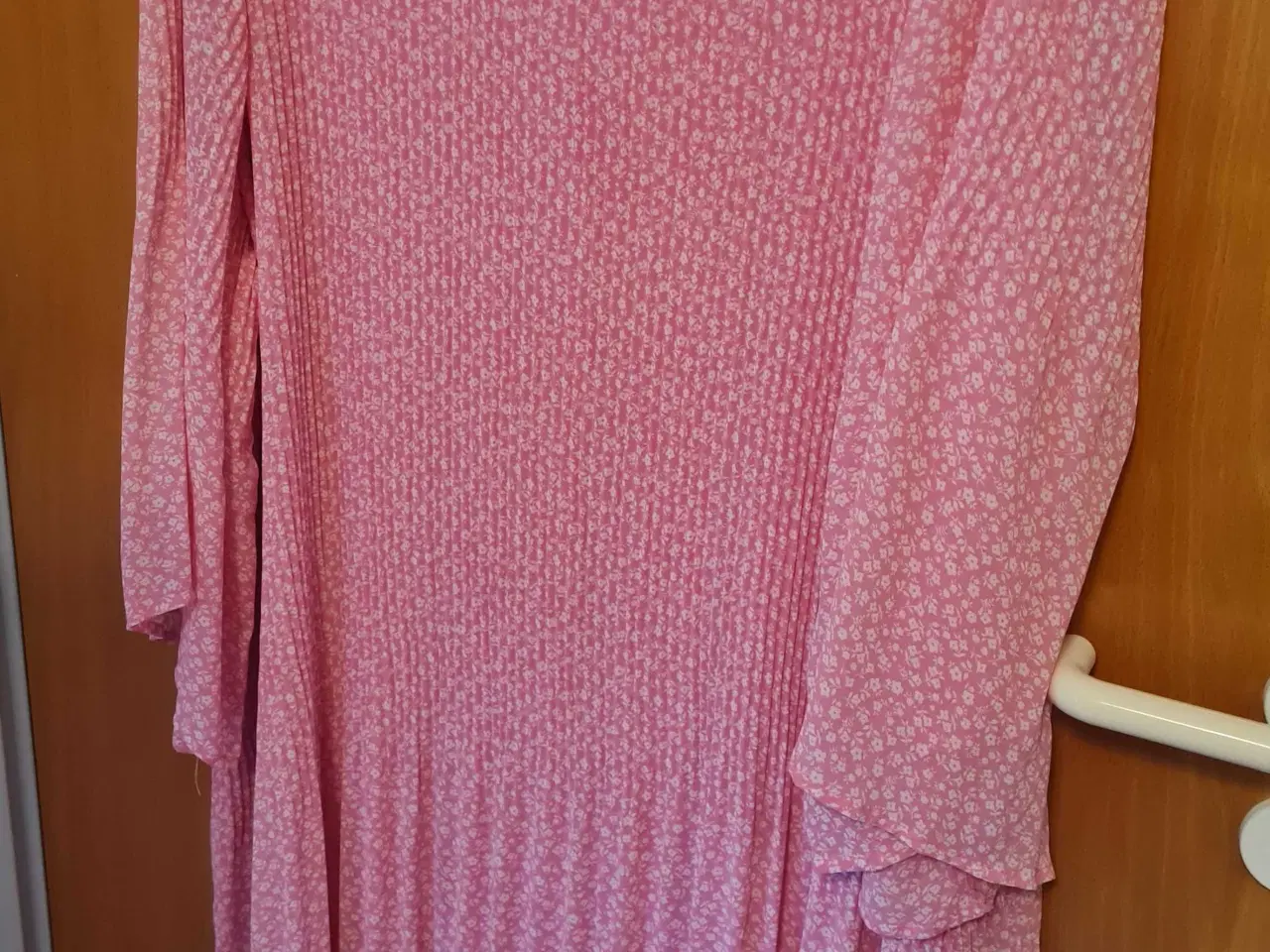 Billede 2 - Kjole str L 50-52 Zizzi