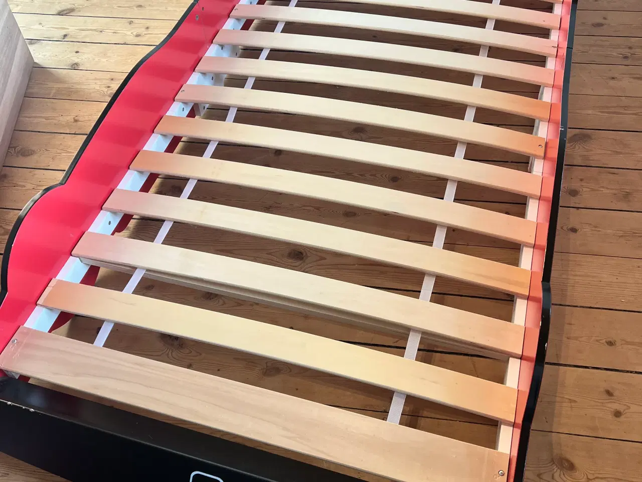 Billede 2 - Racerbil seng