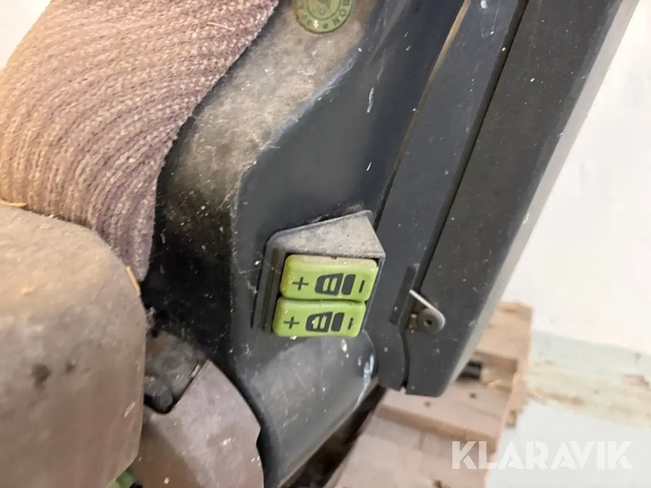 Billede 9 - Sæder John Deere 2 styk