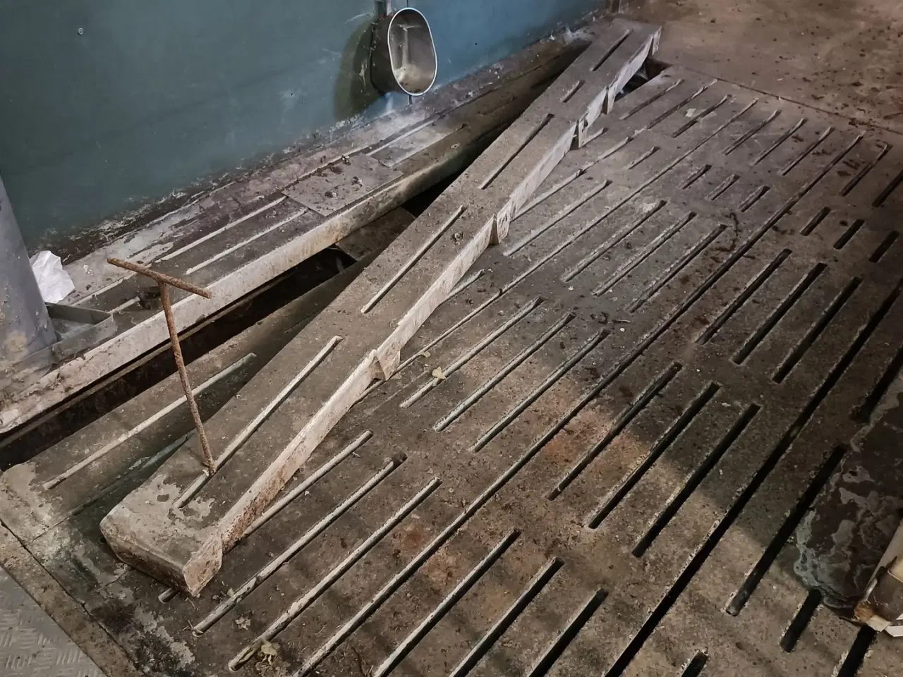 Billede 3 - - - - Spalter, Beton spalter