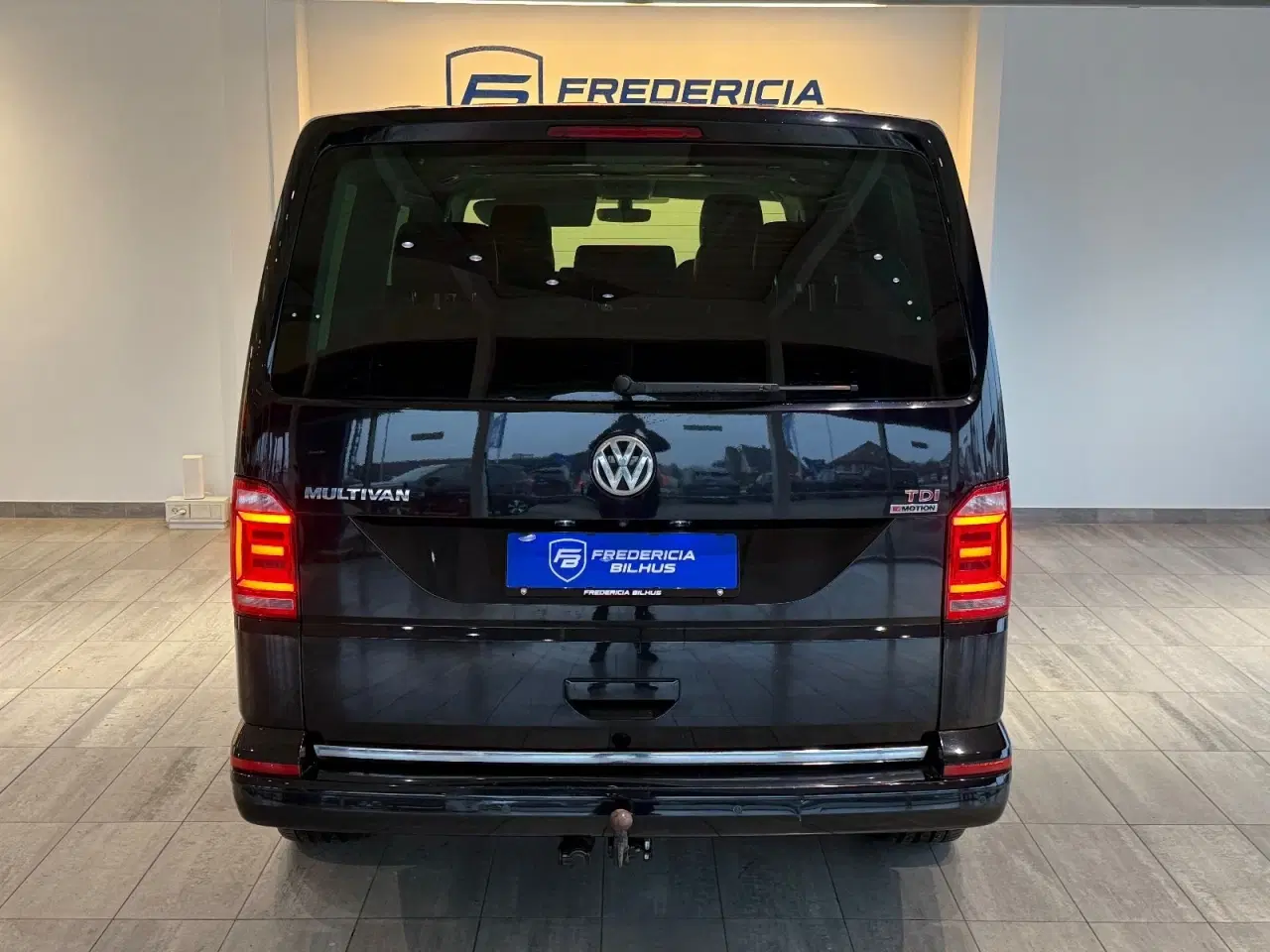 Billede 4 - VW Multivan 2,0 TDi 204 Highline DSG 4Motion kort