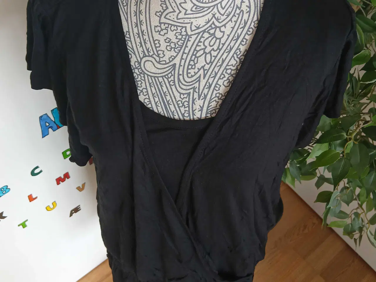 Billede 2 - Amme kjole. H&M. XL/42