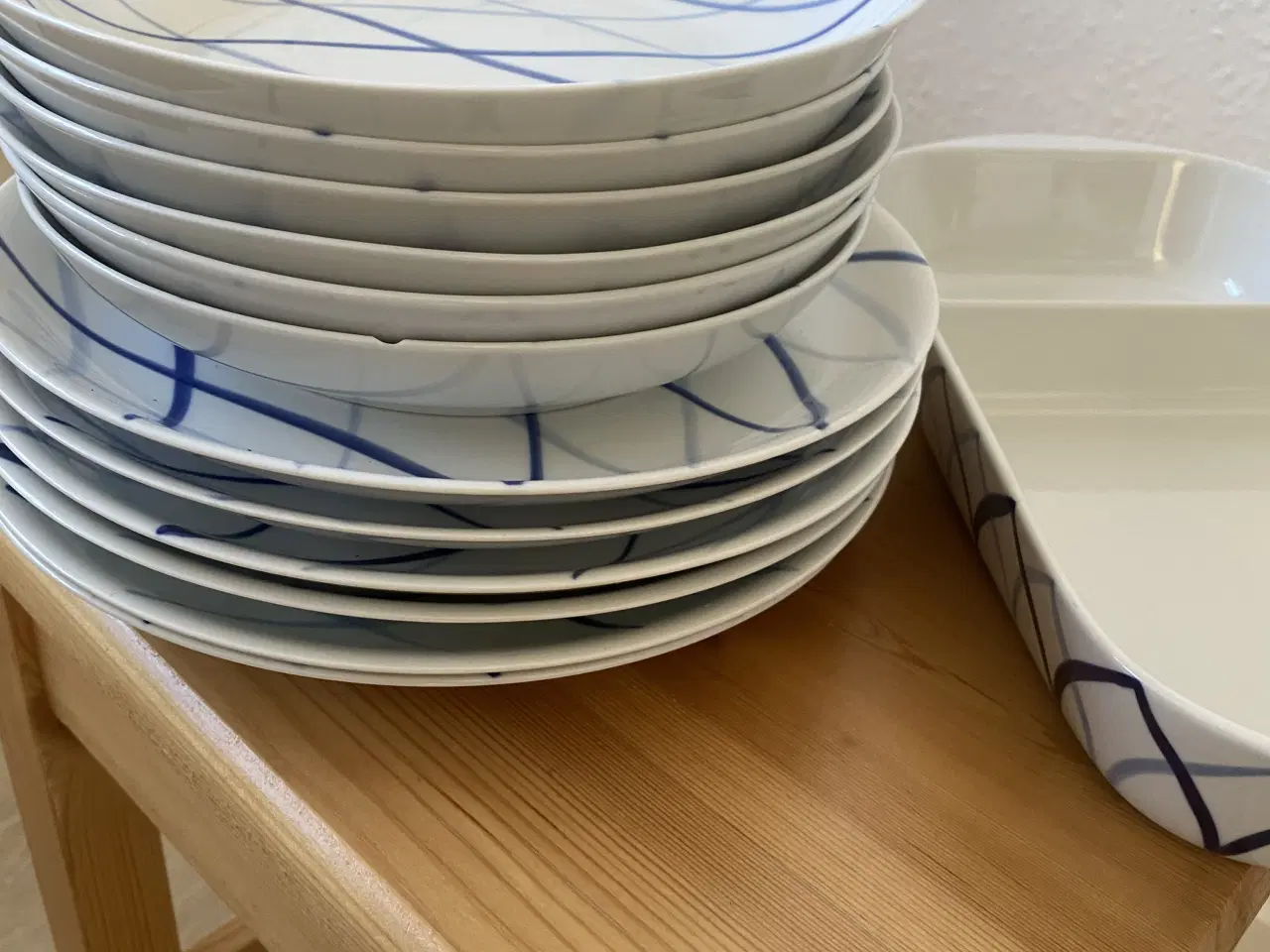 Billede 1 - Harlekin tallerkener dybe - flade