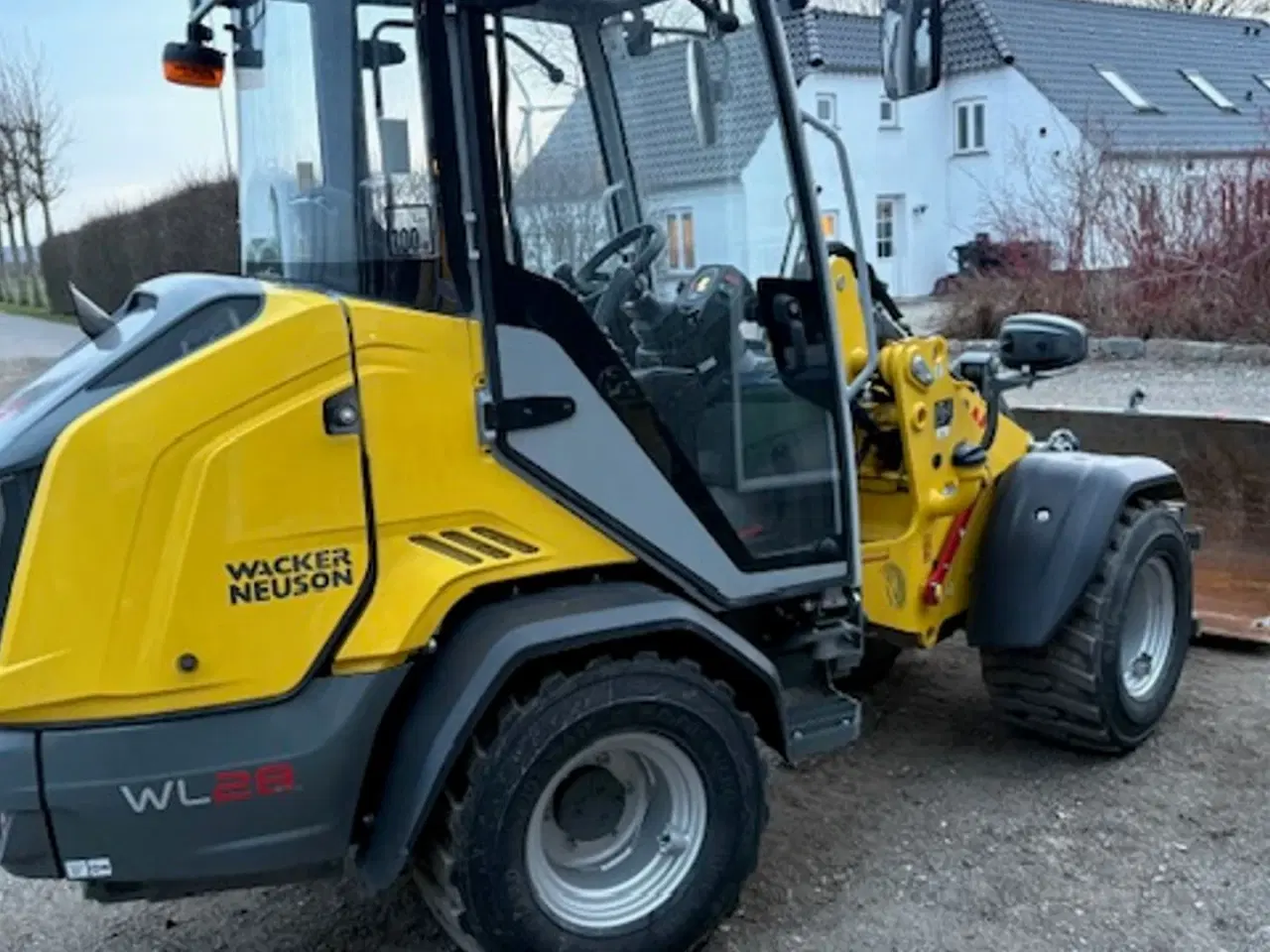 Billede 5 - Wacker Neuson WL28 LUKKET HUS, SKOVL OG GAFLER , HYDRAULISK SKIFT