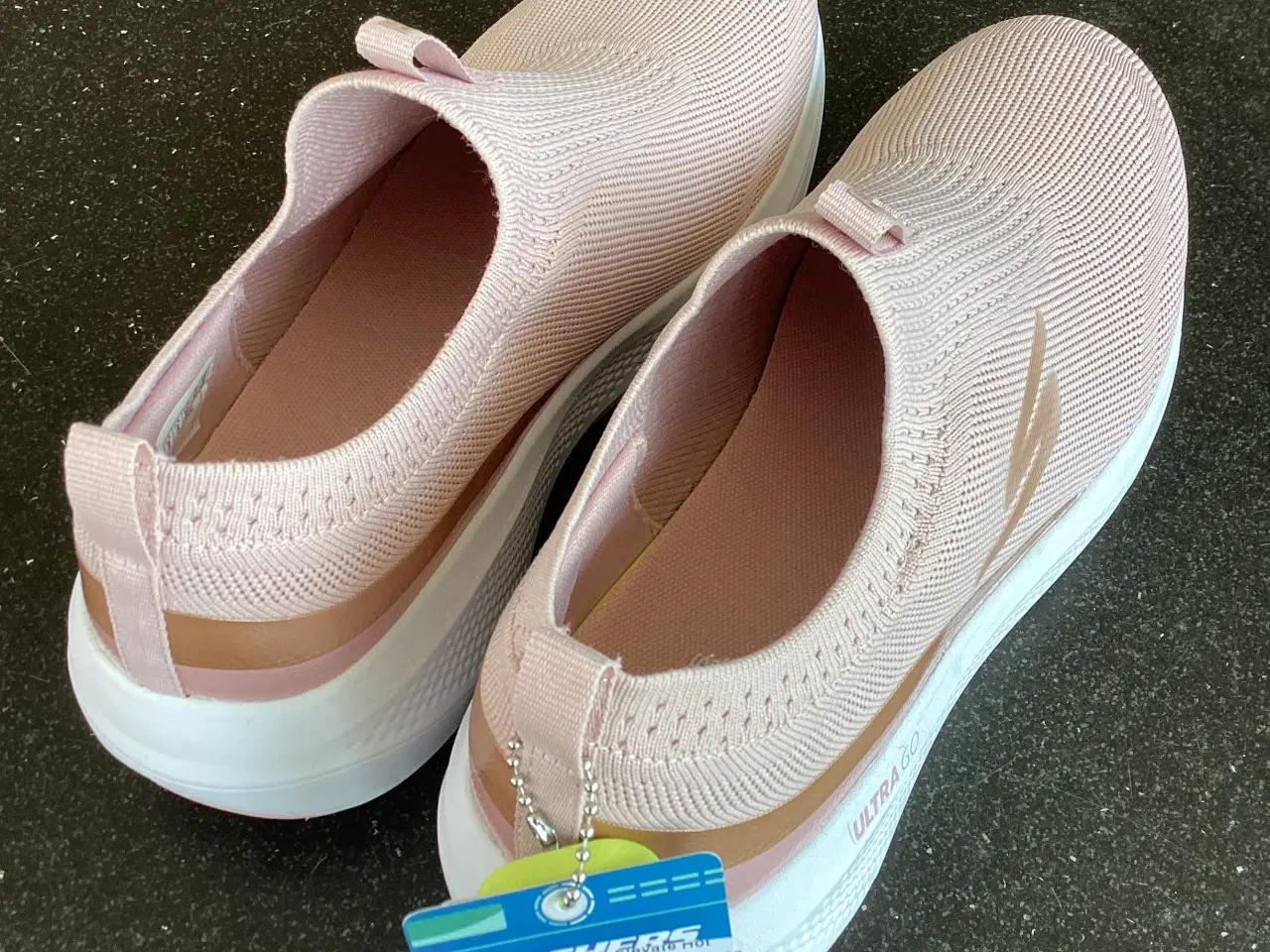 Billede 4 - Helt nye Skechers 
