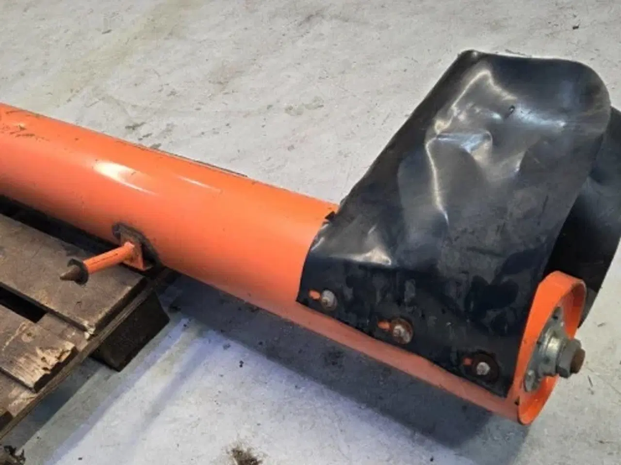 Billede 13 - Dronningborg D4000 Tømmerør 28860237