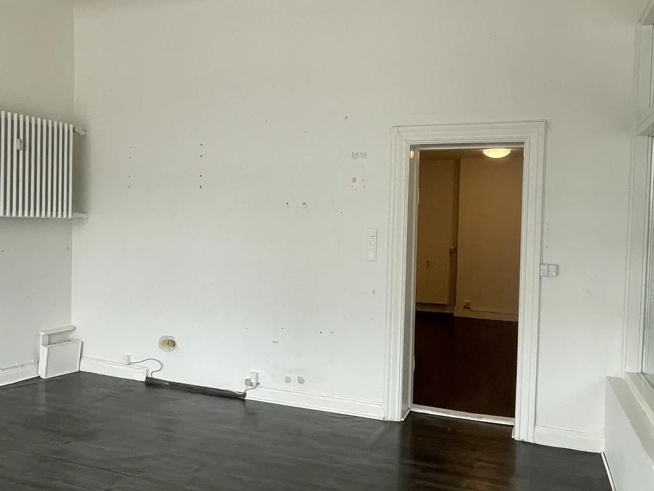 Billede 5 - Flot og synligt erhvervslejemål