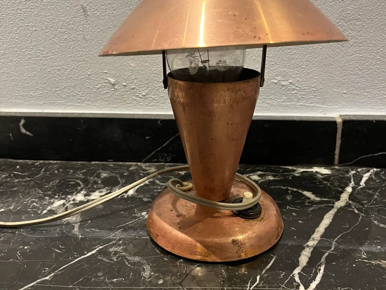 Billede 1 - Unik bordlampe i kobber look