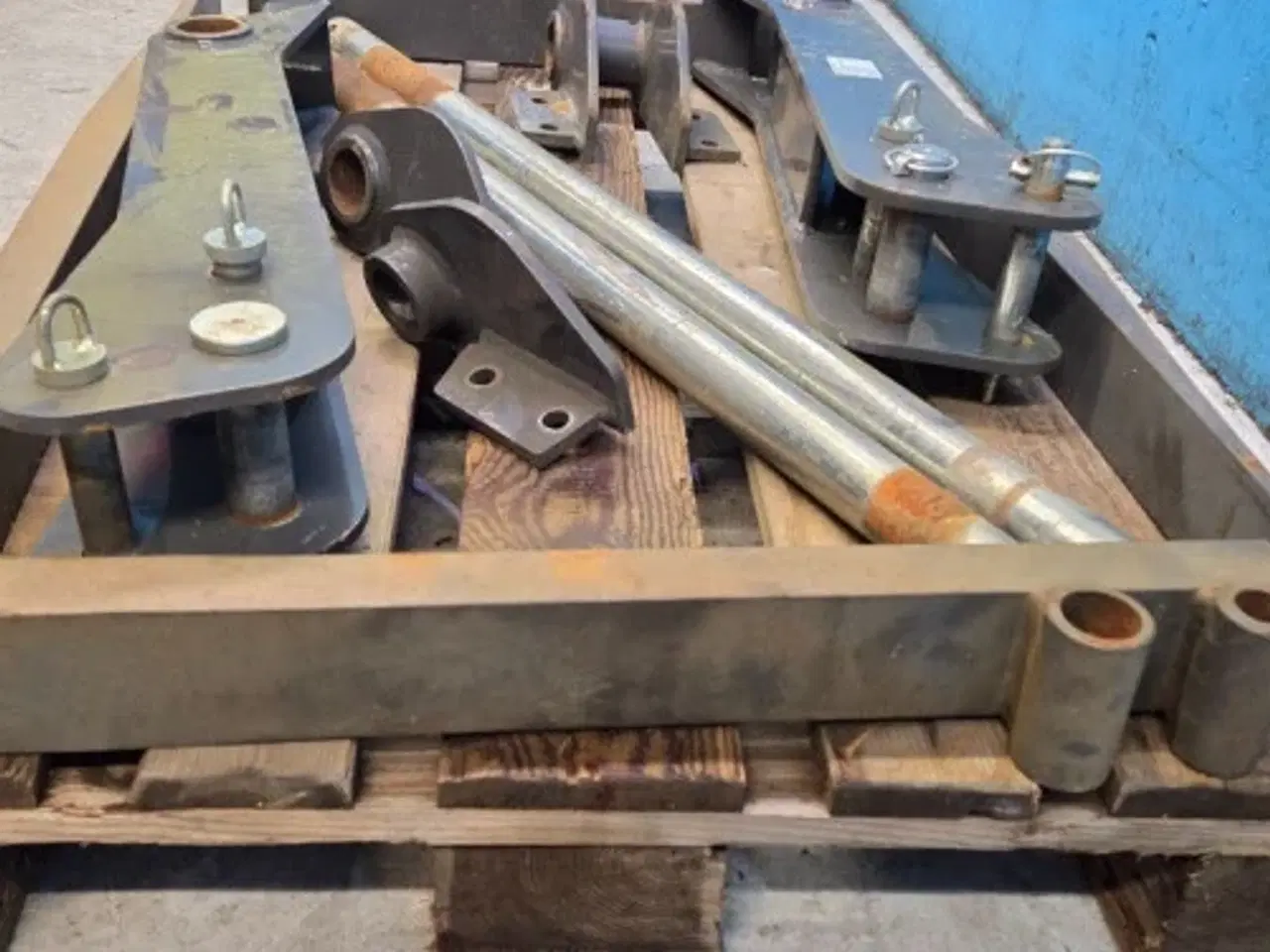 Billede 14 - New Holland B115C Pallegafler Kit 87310367