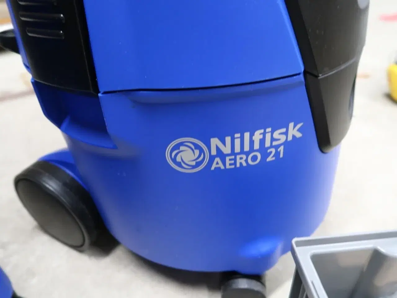 Billede 2 - Støvsuger NILFISK AERO 21