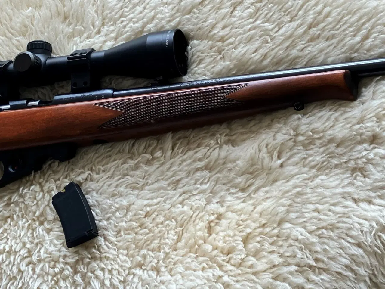 Billede 4 - Winchester Wildcat cal. .22 med 5-skuds magasin
