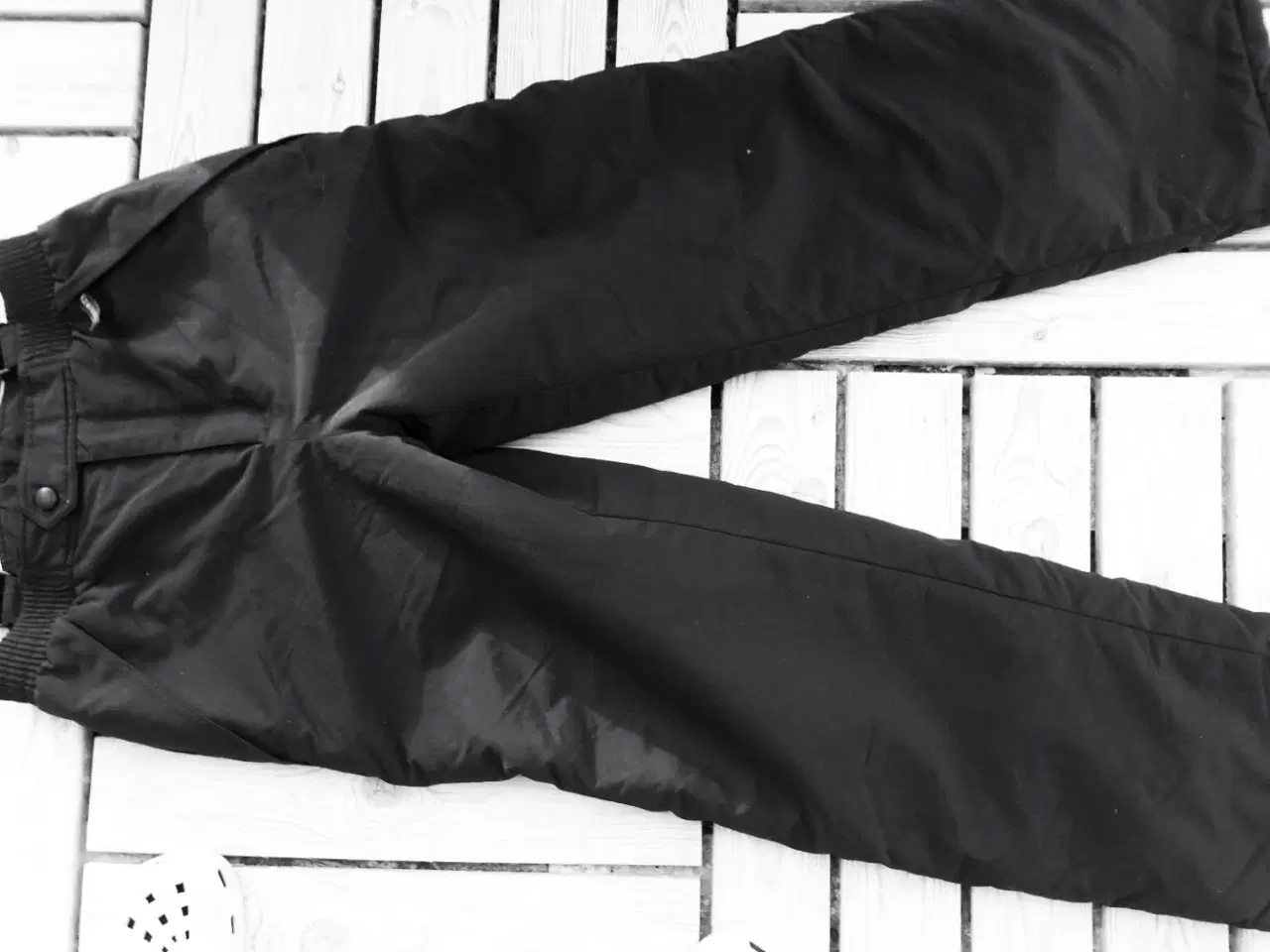 Billede 9 - Skibukser NYE Kilmanock str. S