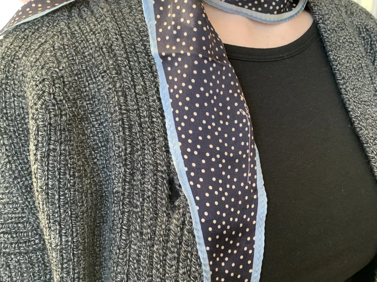 Billede 6 - Becksöndergaard silketørklæde 