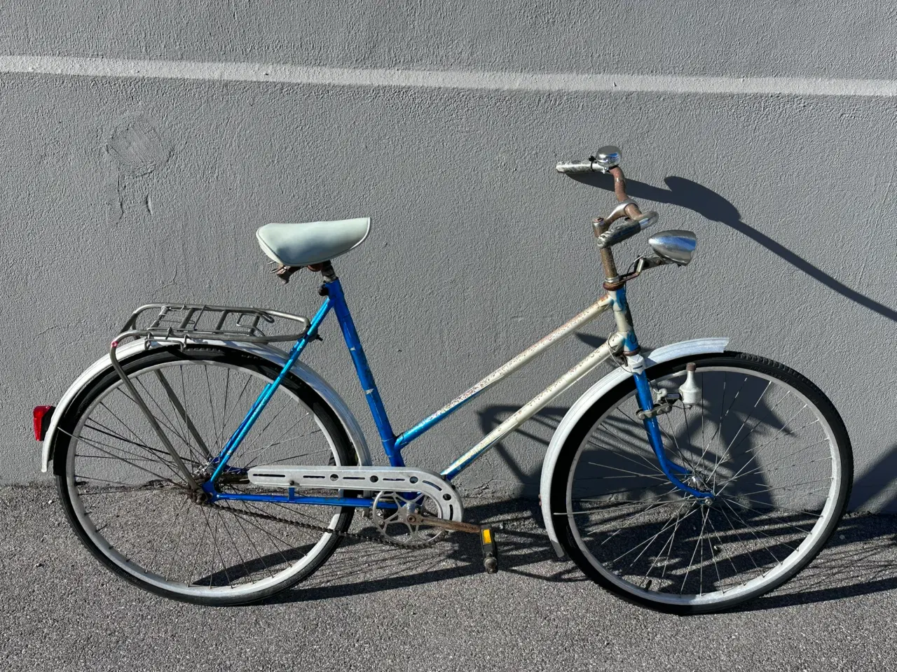 Billede 2 - Blå Gloria retro damecykel.