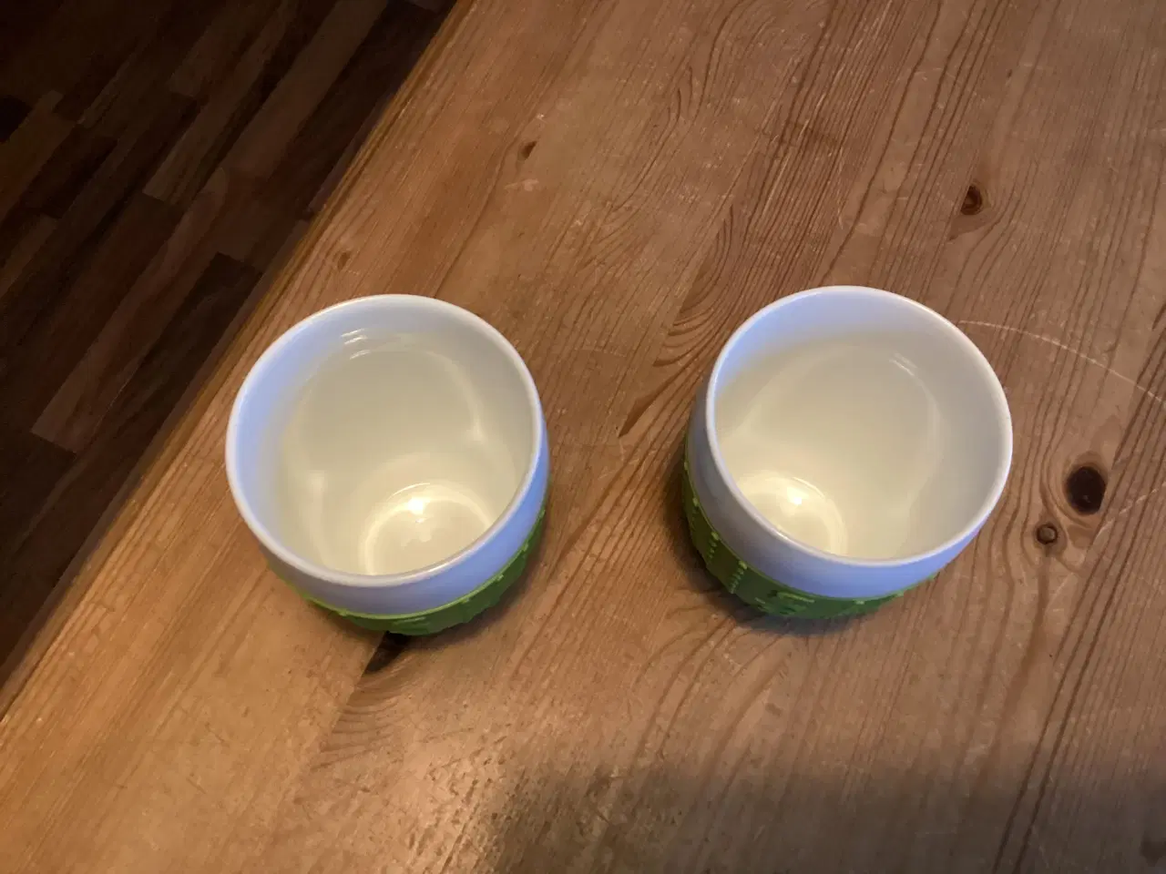 Billede 6 - Bodum Krus, Osteklokke, Porcelæns Knager, Og Mere.