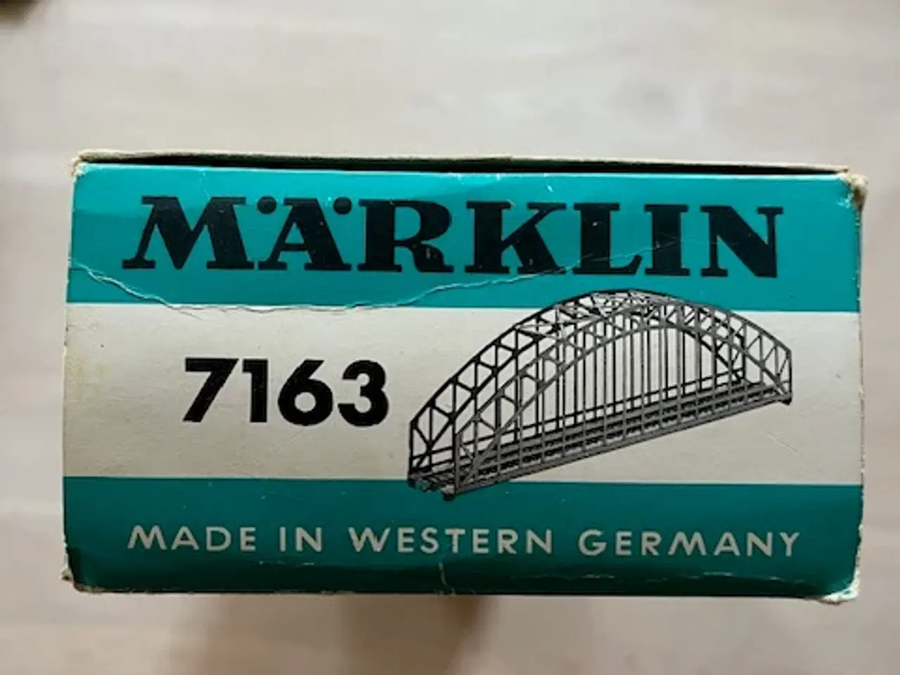 Billede 11 - Märklin togsæt med skinner, godsvogne, bro m.m.