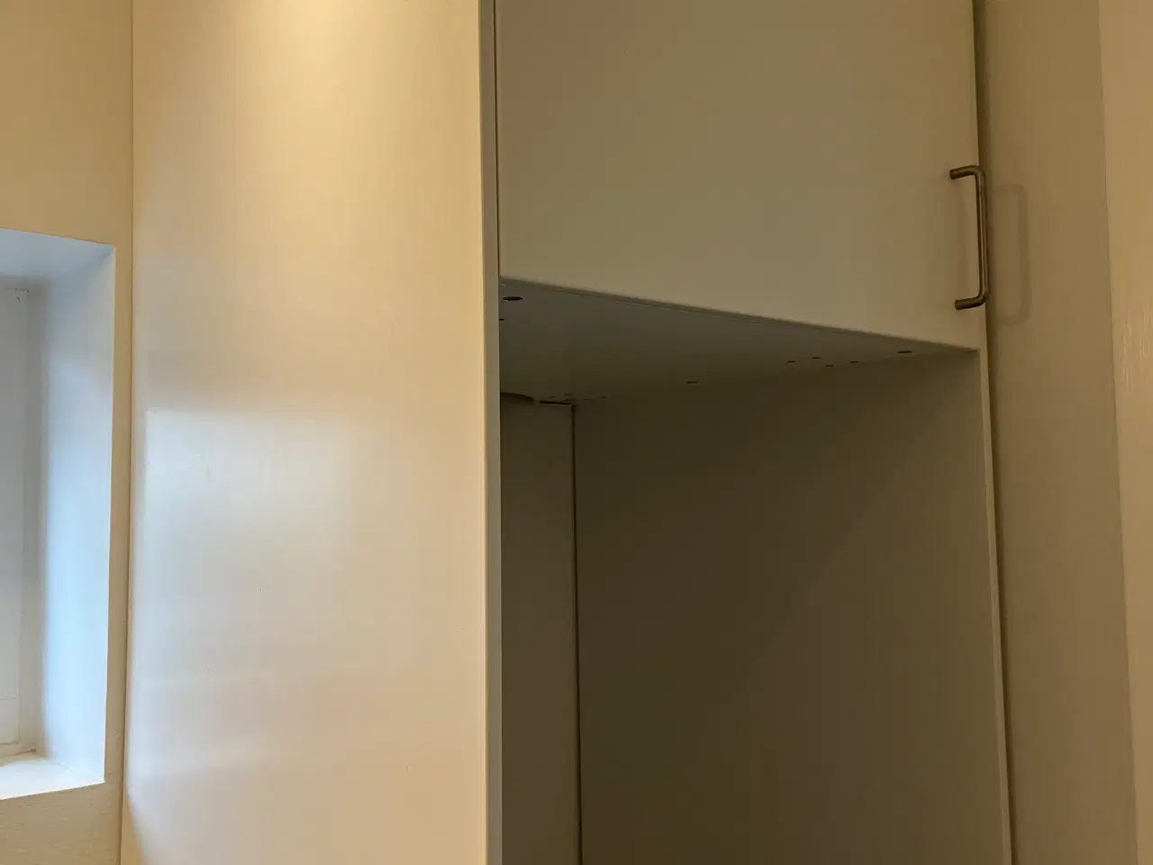 Billede 1 - Skab