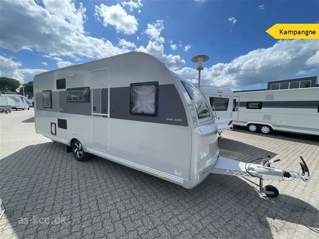 Billede 1 - 2026 - Adria Altea 552 PK Kampagne Adria Altea 552 PK 60 Years årg. 2025 7 Sovepladser, 6 Siddepladser med stor kampangnepakke