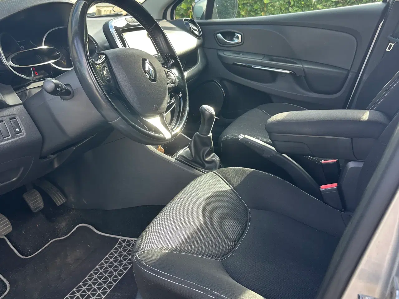 Billede 6 - Renault Clio IV TCe 90 Limited 5d