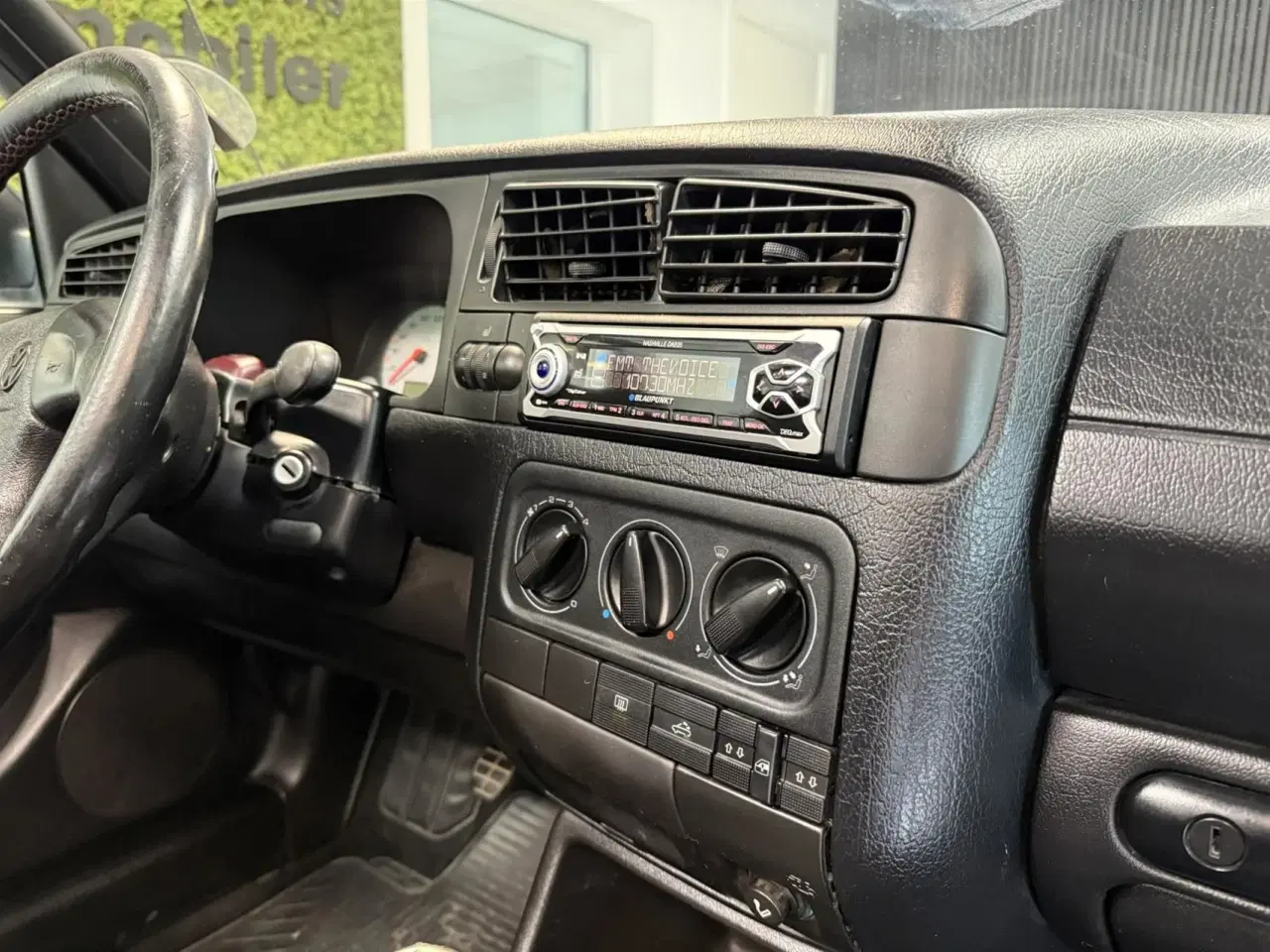Billede 6 - VW Golf 1,6 100HK Cabr.