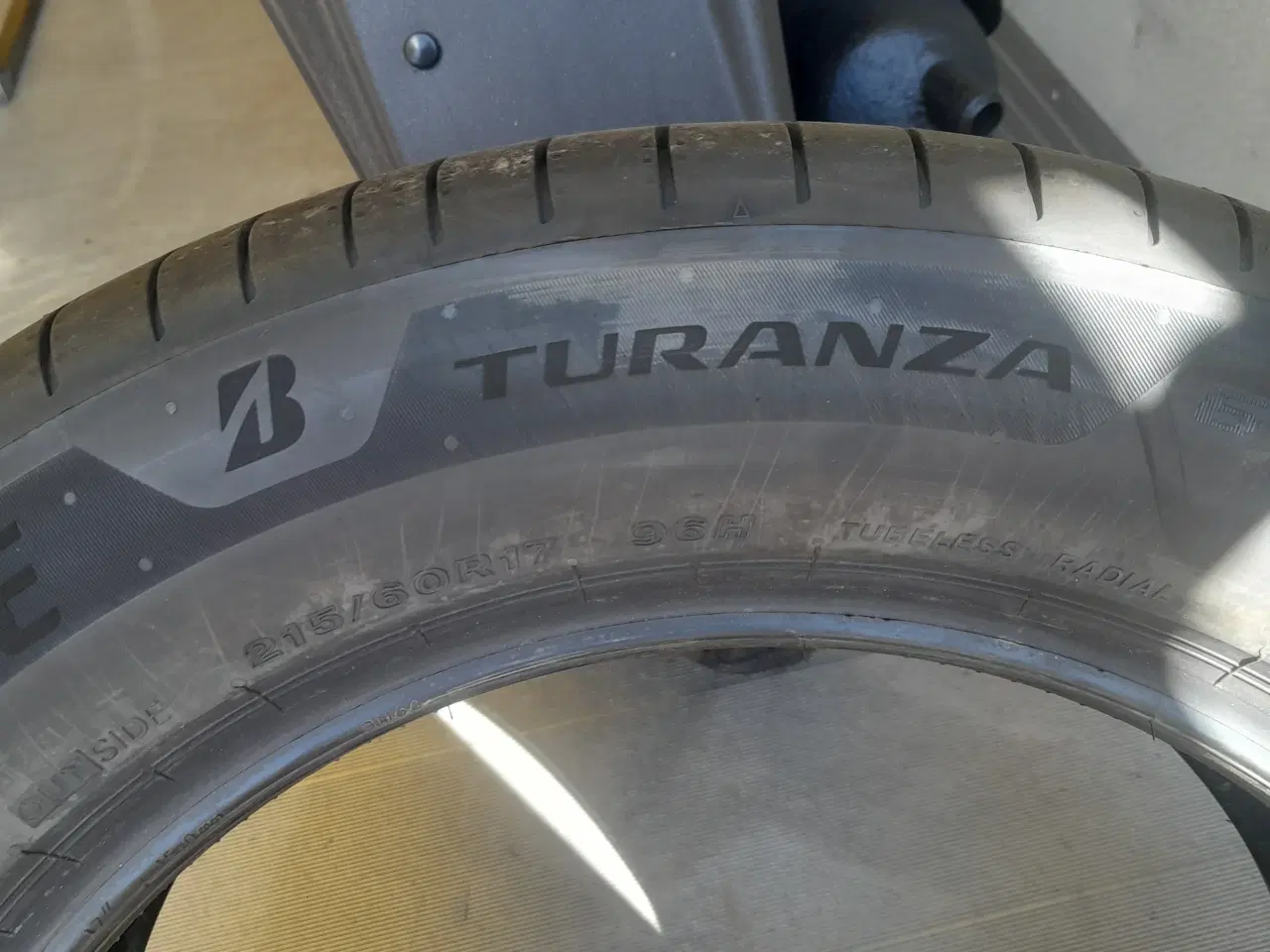 Billede 3 - Nye dæk 215x60x17 Bridgestone