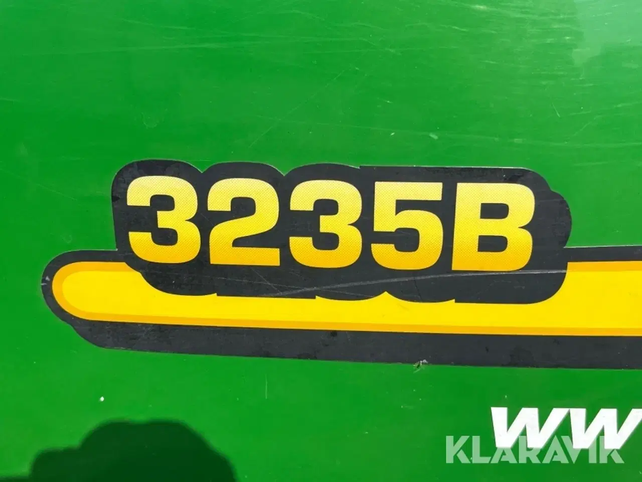 Billede 6 - Græsslåmaskine JOHN DEERE 3235B 4X4