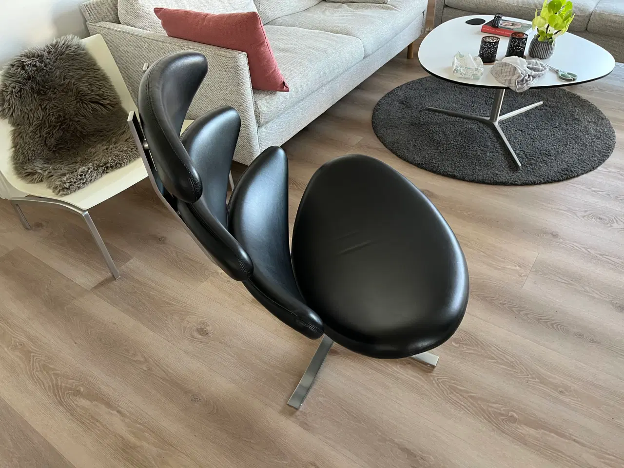 Billede 8 - Poul M. Volther Coronastol i sort omni læder.