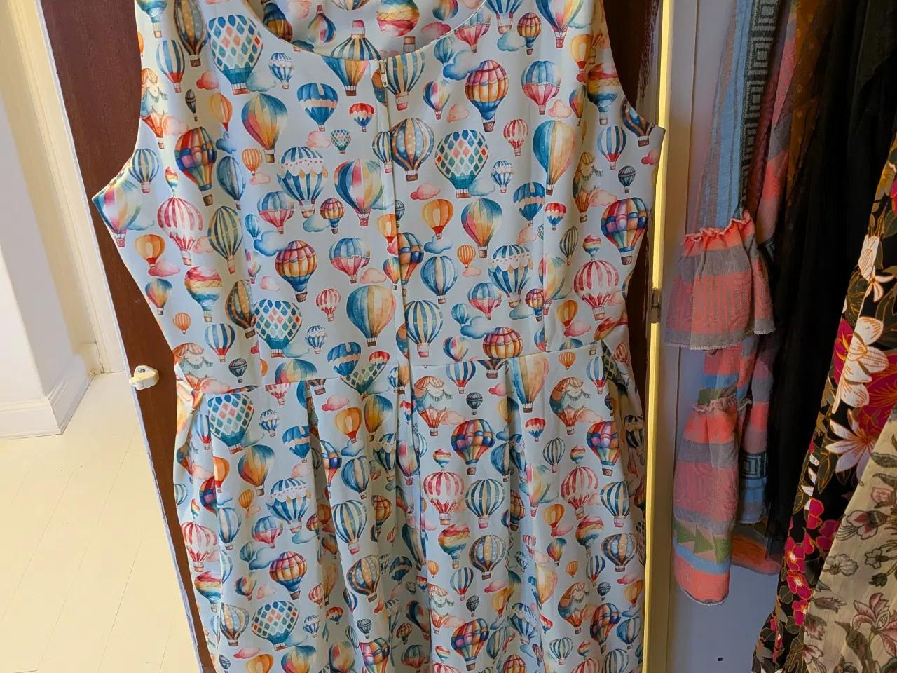 Billede 2 - Dolly and Dotty kjole str 50