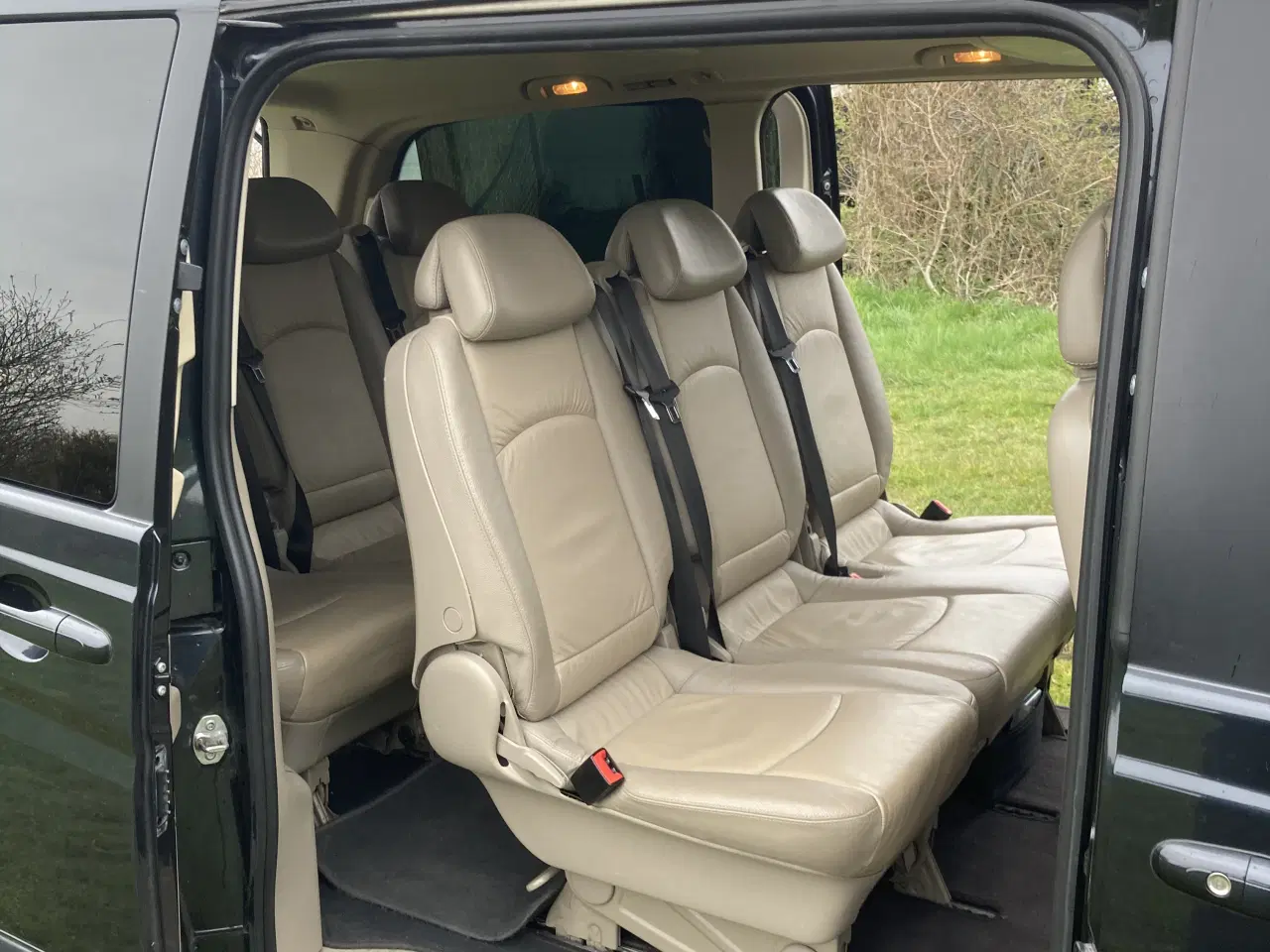 Billede 12 - Luksus minibus til 8 personer 
