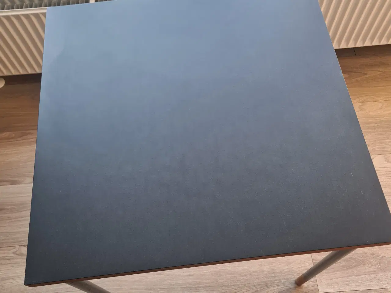 Billede 4 - Finn Juhl kvadratisk bord.