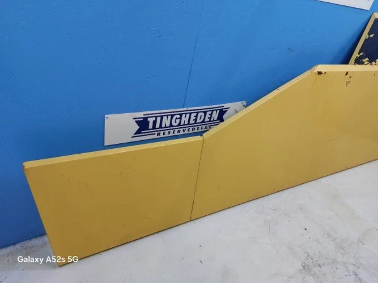 Billede 16 - New Holland TF78 Sideskærm R.  84017409