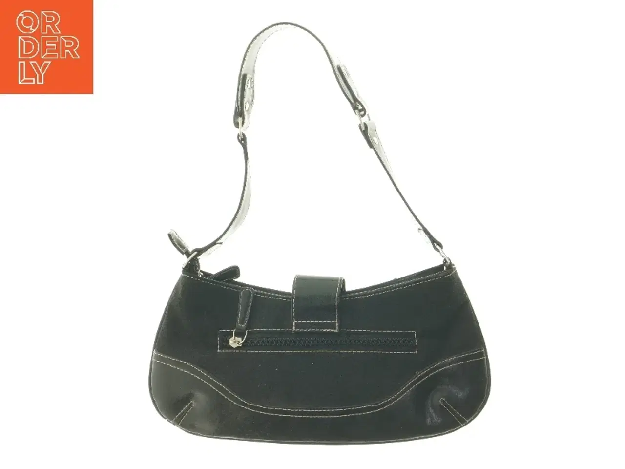 Billede 4 - Sort skuldertaske med spænder (str. 15x33 cm)