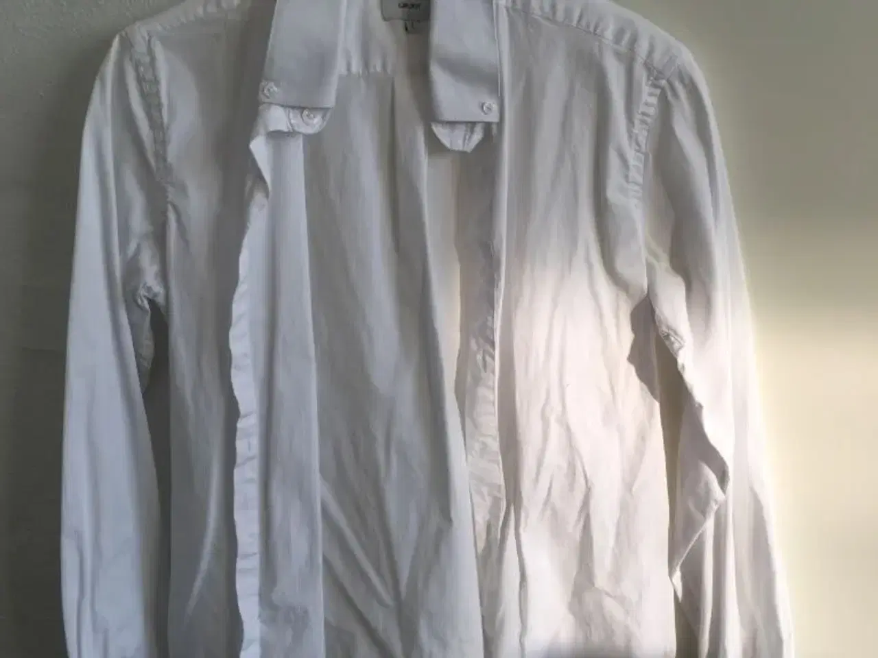 Billede 1 - Grunt skjorte str. L hvid