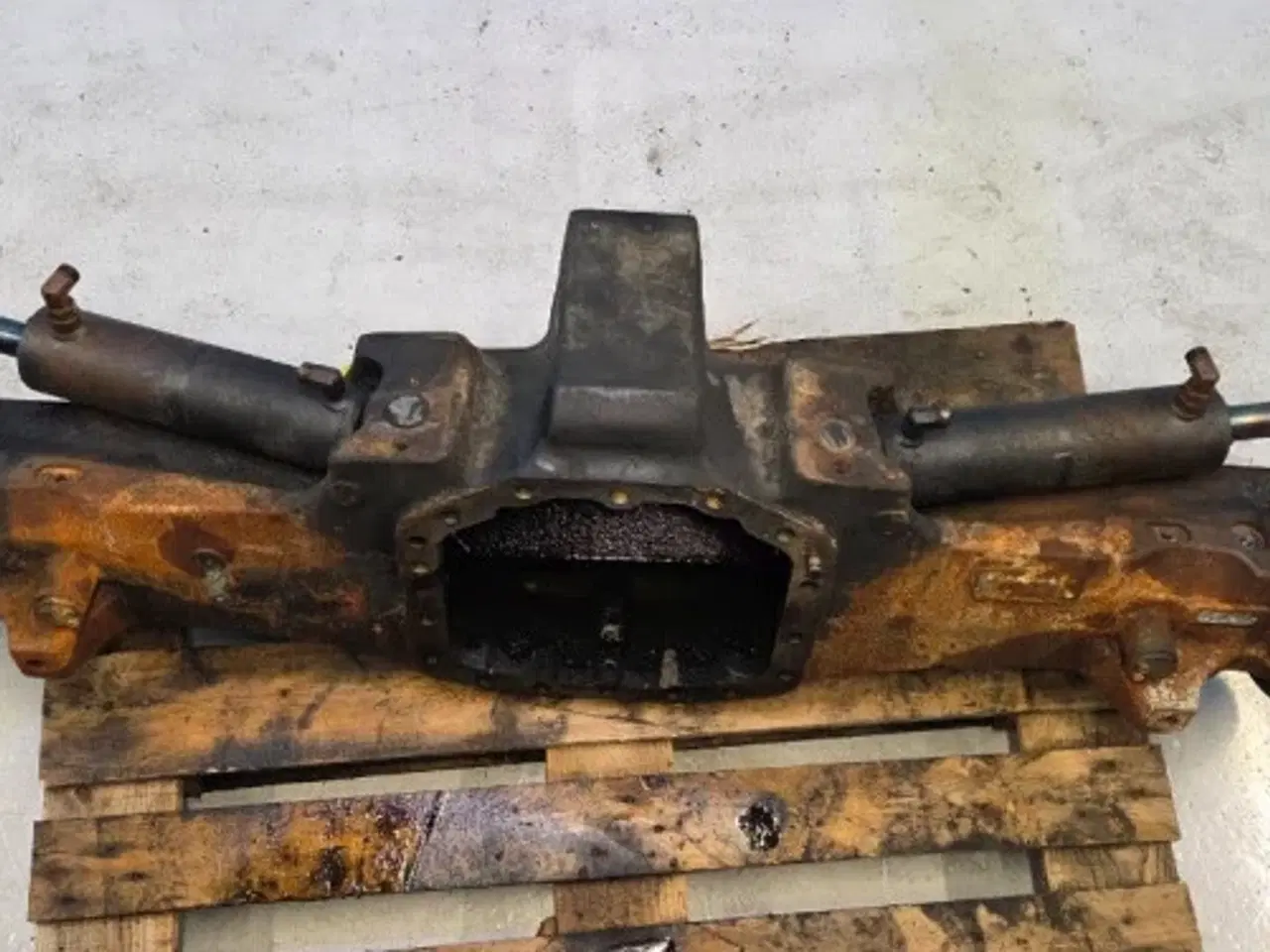 Billede 18 - Case Optum 300 Foraksel Hus 47489534