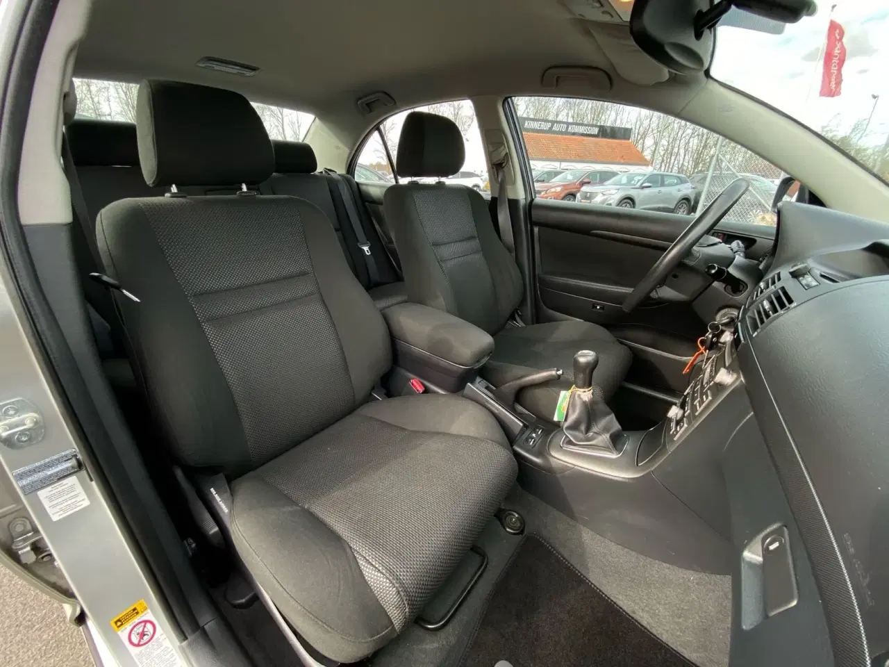 Billede 9 - Toyota Avensis 1,8 Linea Terra 129HK 5d