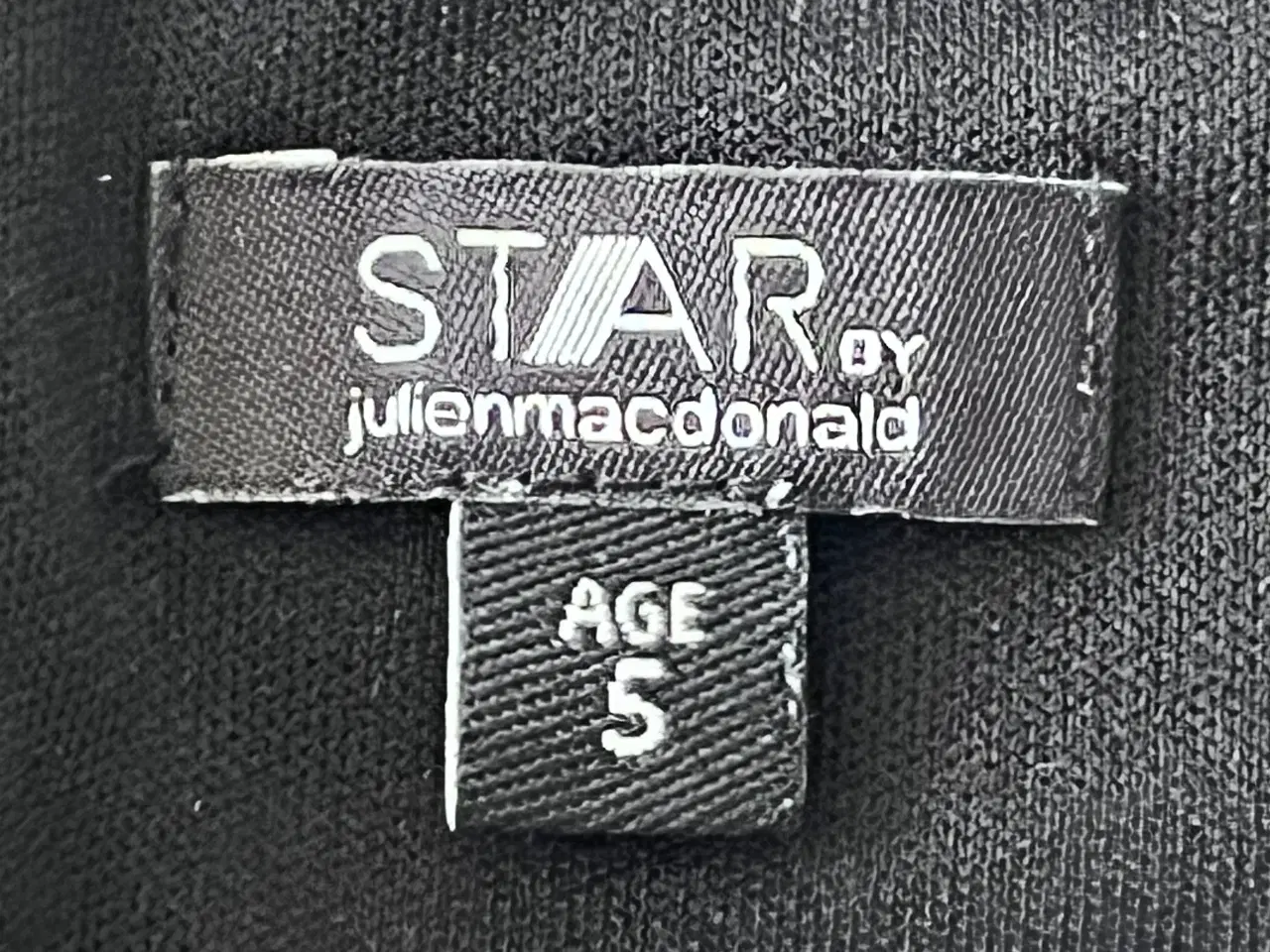 Billede 9 - Kjole, Star by Julien Macdonald, Str 110