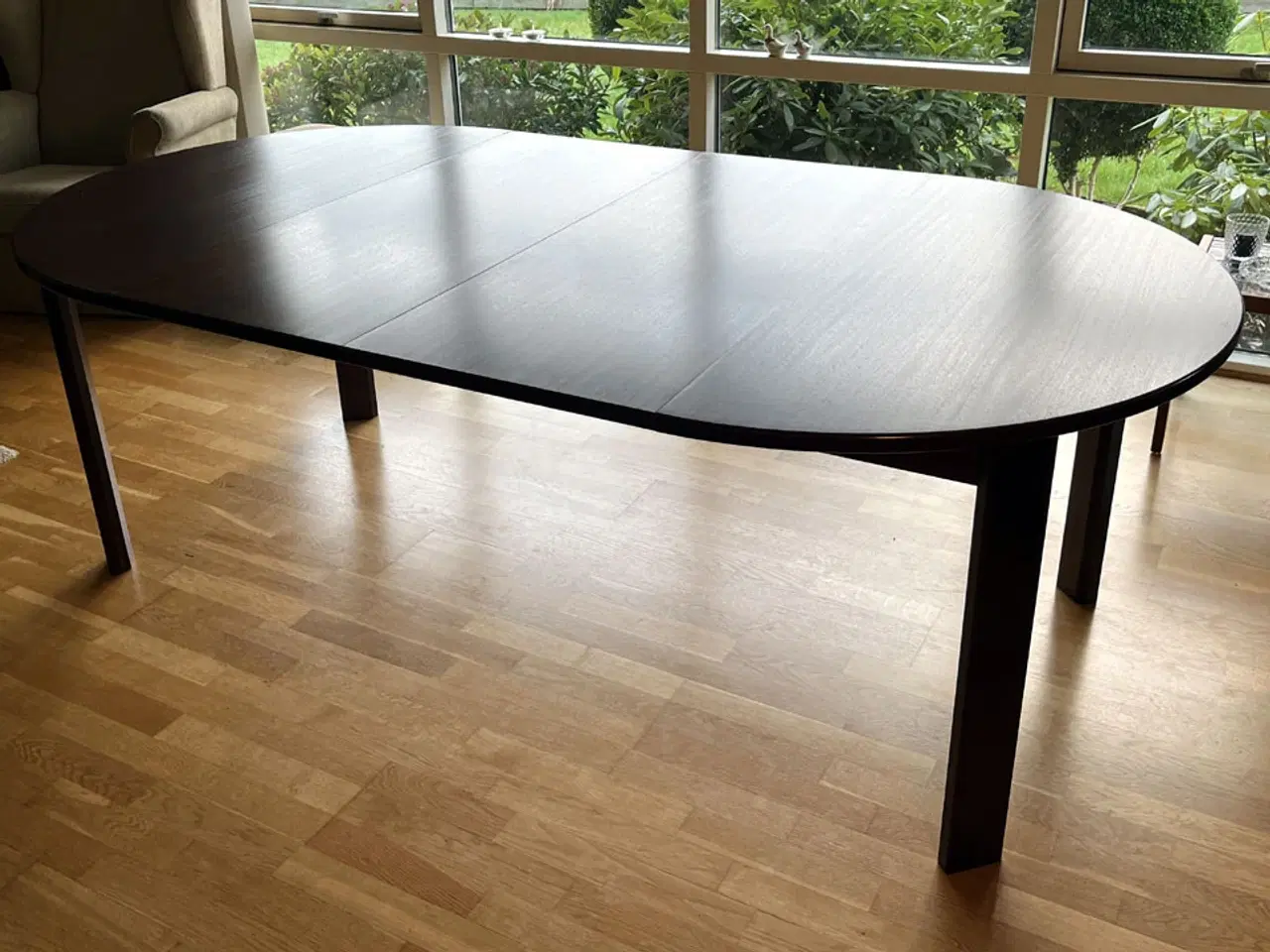 Billede 4 - Spisebord m/2 plader