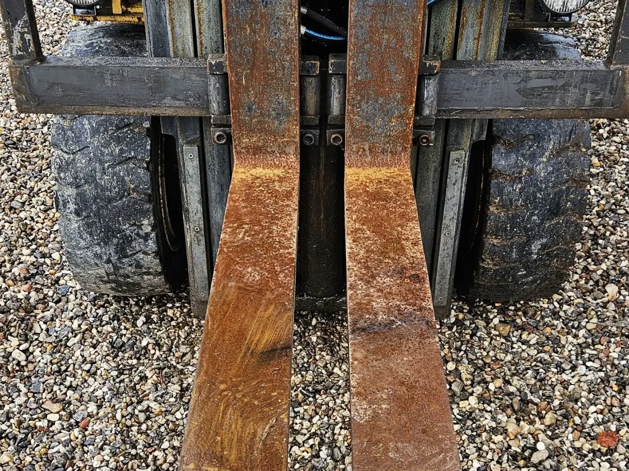 Billede 7 - Caterpillar VC60D / lukket kabine / 3 tons kapacitet / gas