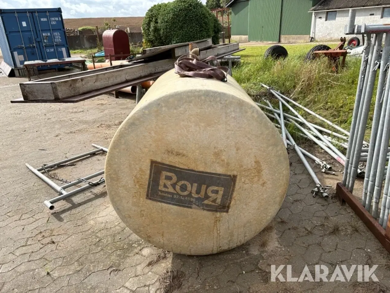 Billede 2 - Olietank Roug glasfiber, 1200L