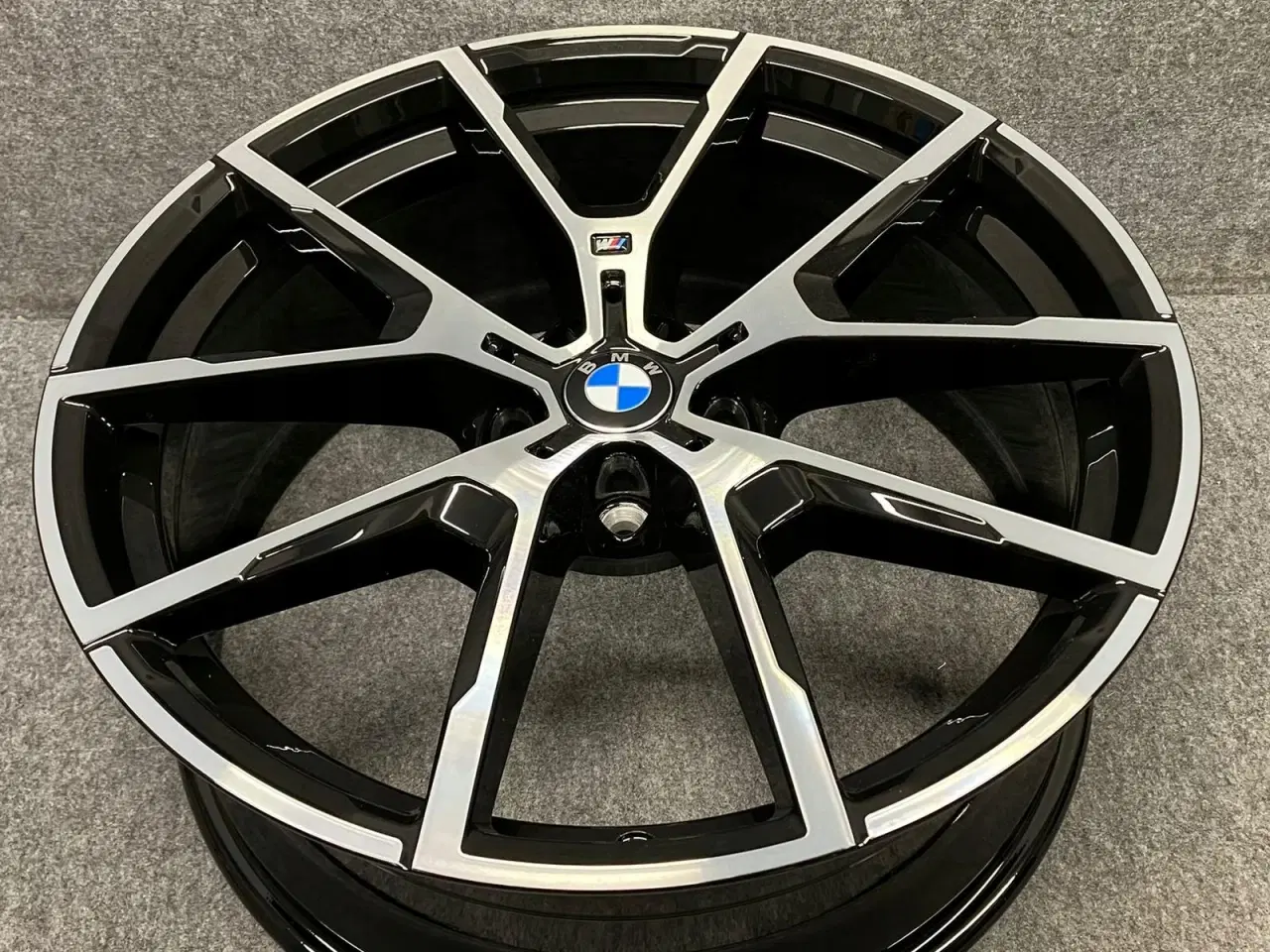 Billede 1 - ALUFÆLGE BMW 8 G14 G15 G16 728M 20"