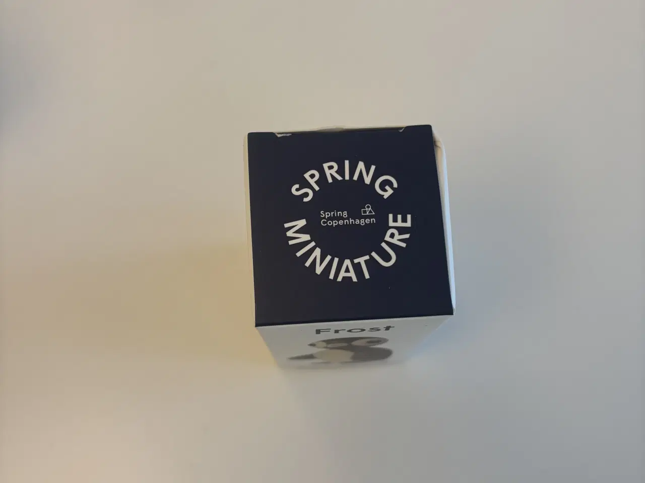 Billede 2 - Spring Copenhagen (lille Frost figur)