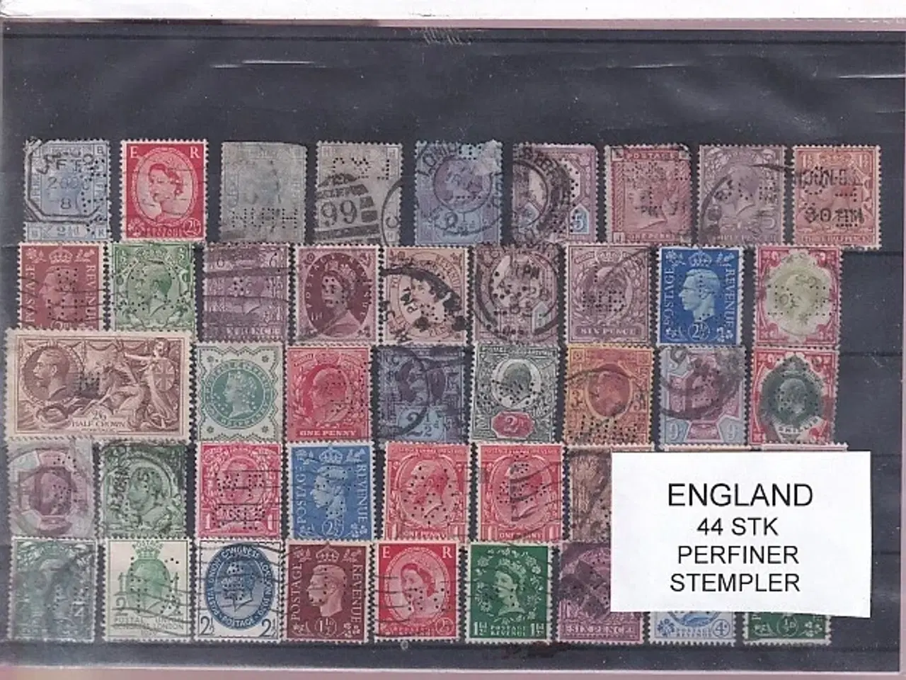 Billede 1 - England - 44 Stk. Perfiner -  Stemplet
