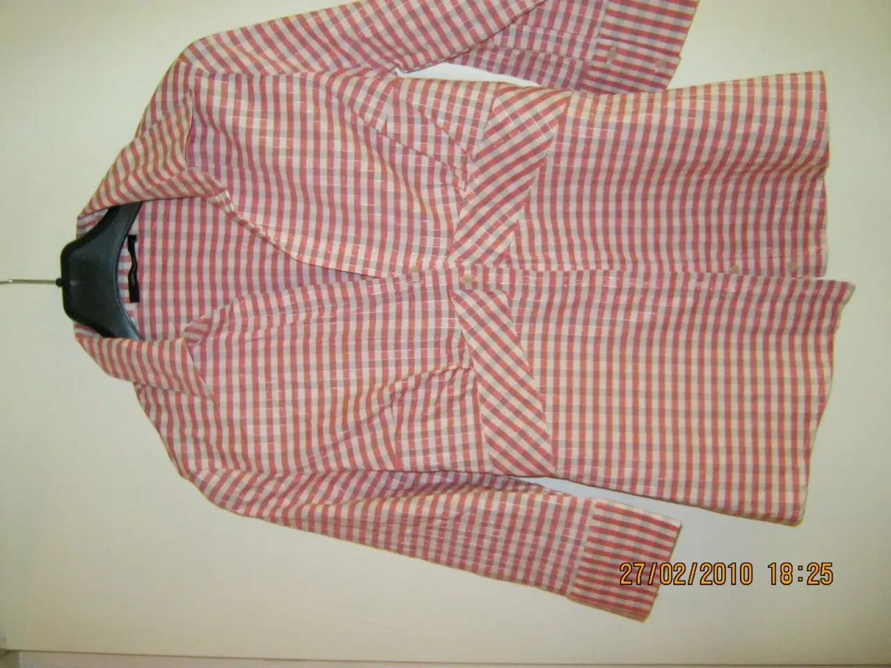Billede 3 - Skjorte ternede fra Vero Moda,str M  