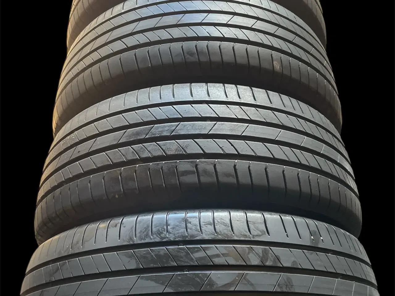 Billede 2 - 235/55r19 Kumho Ref.S1 sommer