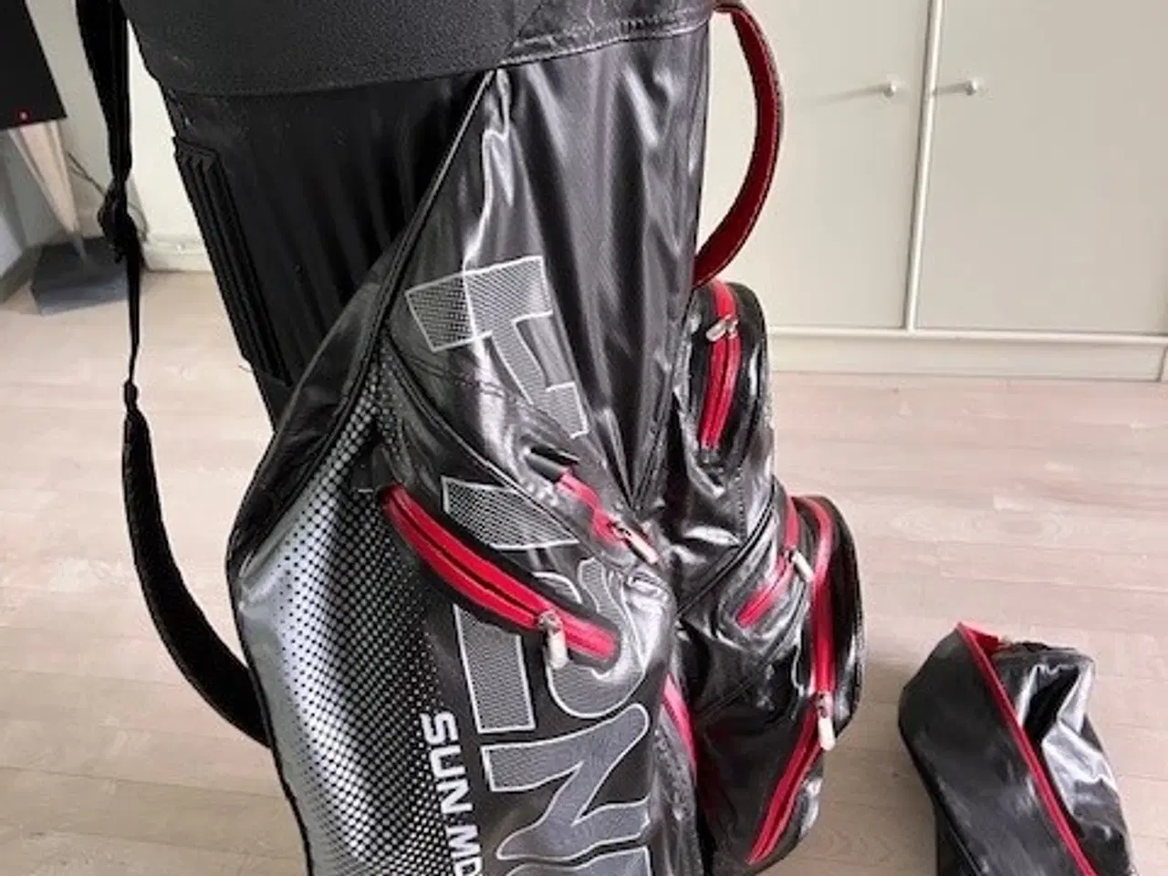 Billede 4 - Vandtæt Golfbag H2NO